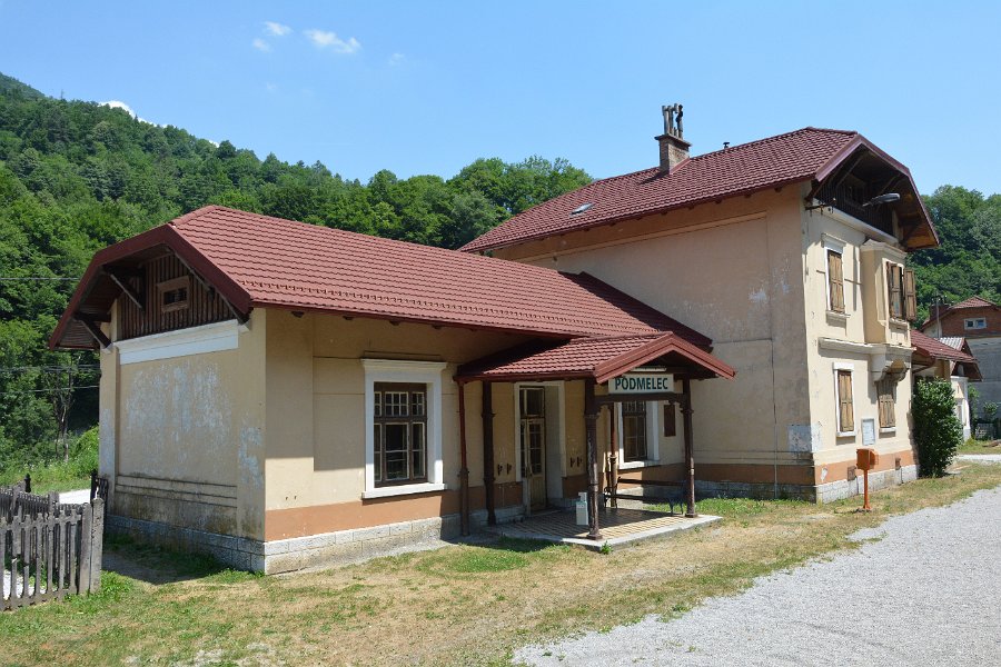 Wocheinerbahn Bahnhoefe (11)